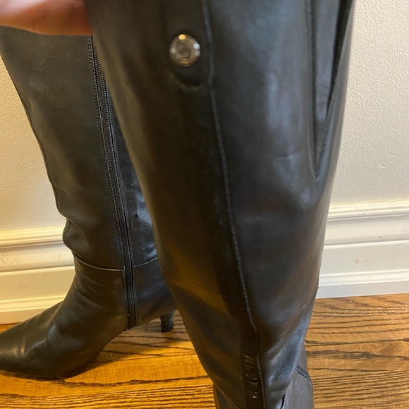 Boots-Blondo - Picture 2 of 4